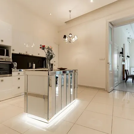 Jozsef63 Apartment Budapest Exterior photo